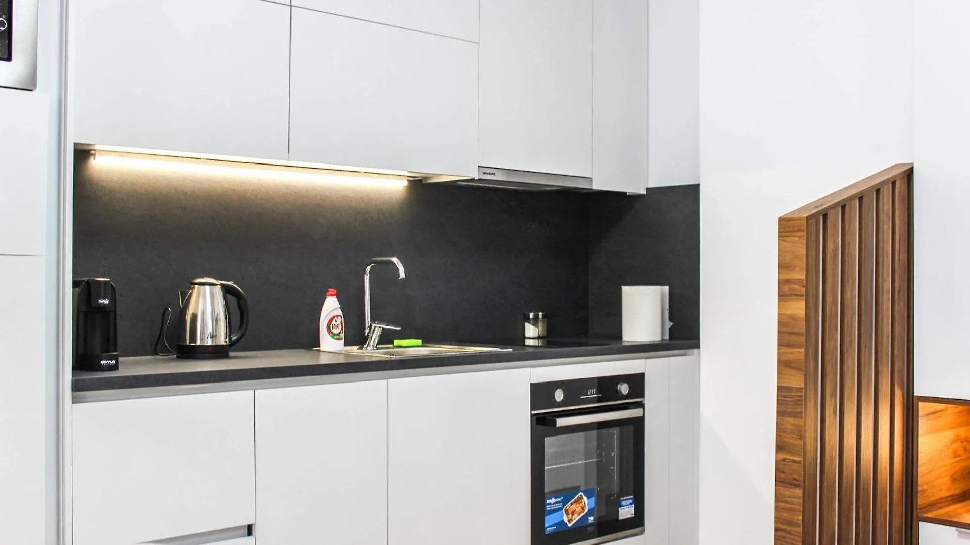 Family Studio 1381 Durres Albania