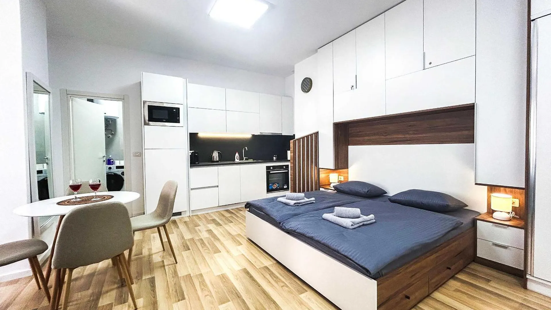 Family Studio 1381 Durres Apartment